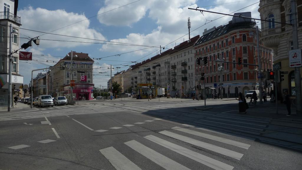 Streetview - Premium Beim Belvedere Viena