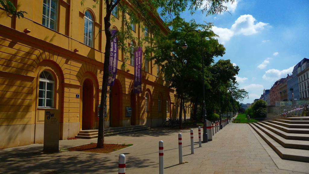 Streetview - Premium Beim Belvedere Apartament
